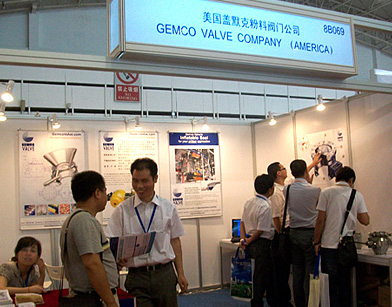 booth_busy